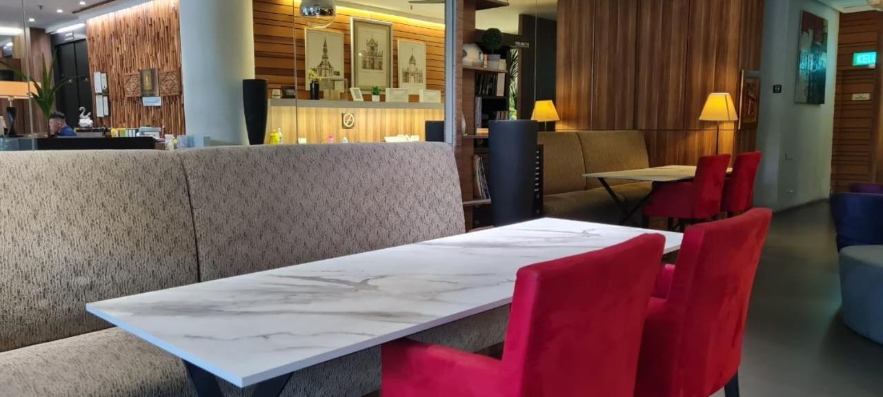 Extreme Boutique Hotel Kluang Dış mekan fotoğraf